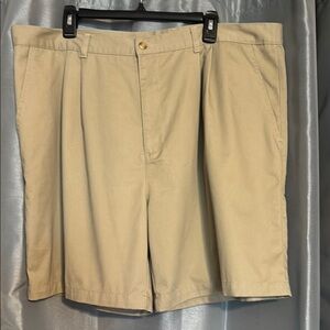 Men's Classic Khaki Shorts